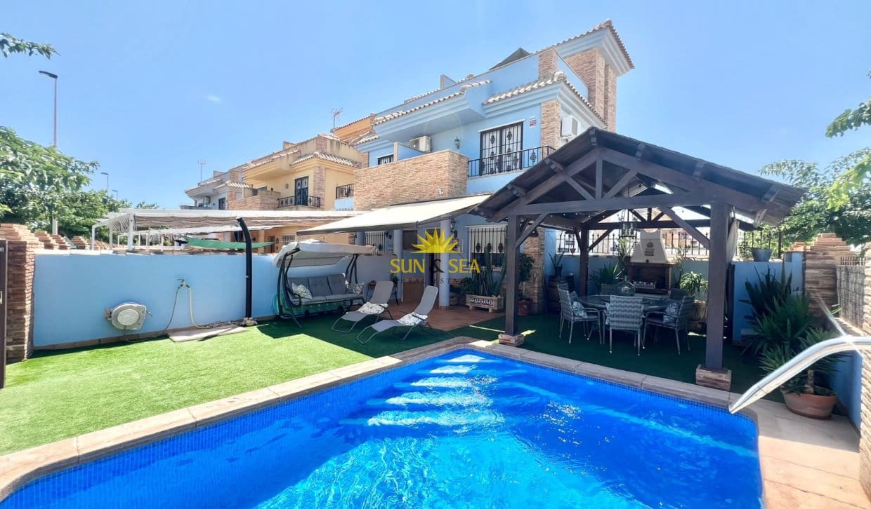 3 bedroom Villa for rent in El Mojon with pool garage - € 1,300 (Ref: 8480218)