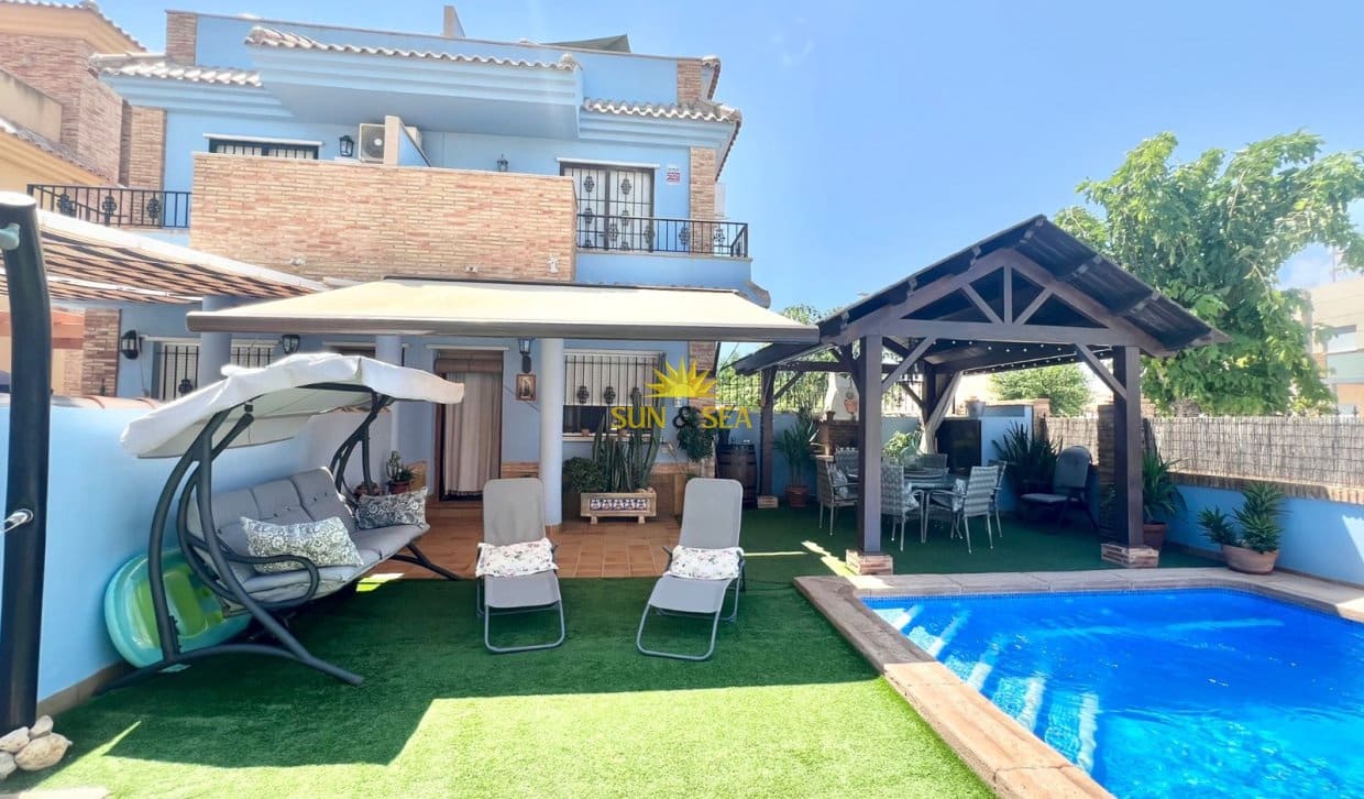 3 bedroom Villa for rent in El Mojon with pool garage - € 1,300 (Ref: 8480218)