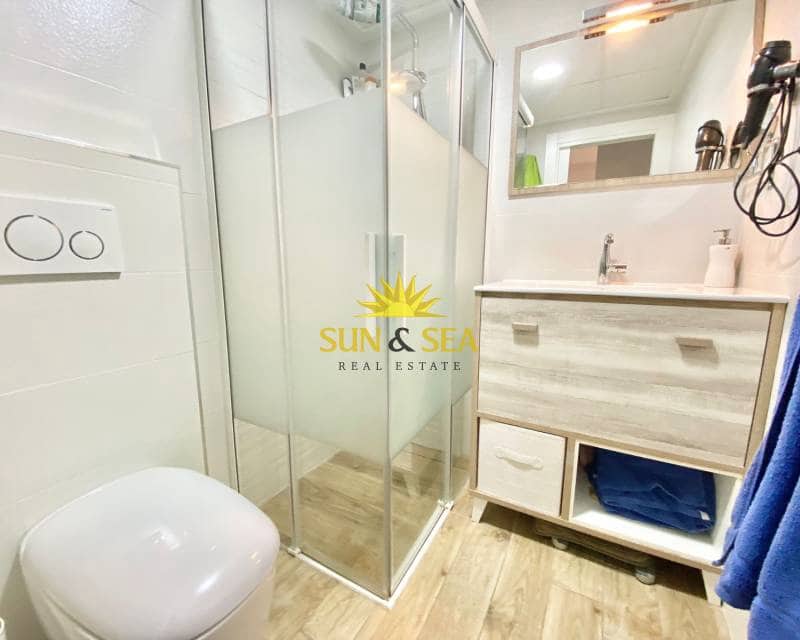 2 soveværelse Lejlighed til leje i Pilar de la Horadada med garage - € 700 (Ref: 8480221)