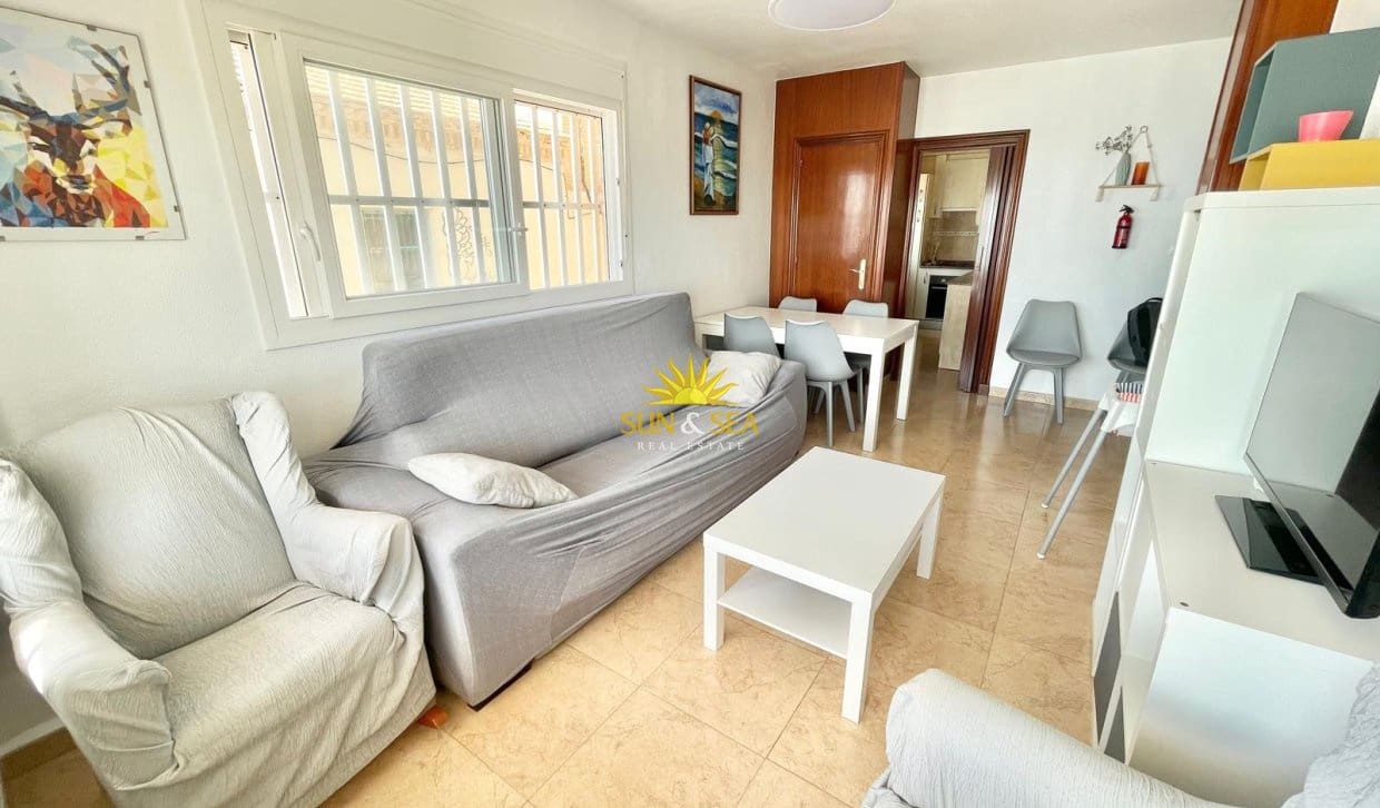 2 slaapkamer Appartement voor vakantieverhuur in Los Narejos - € 800 (Ref: 8481186)