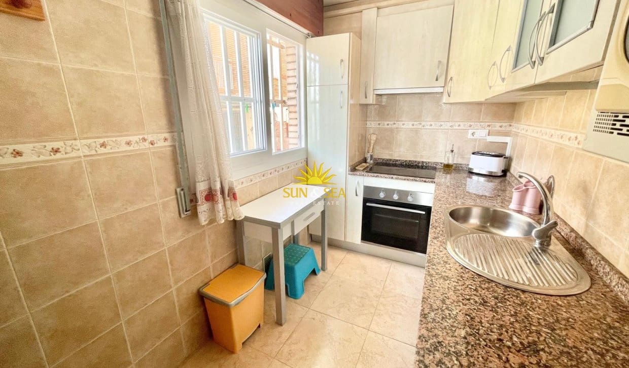 2 slaapkamer Appartement voor vakantieverhuur in Los Narejos - € 800 (Ref: 8481186)