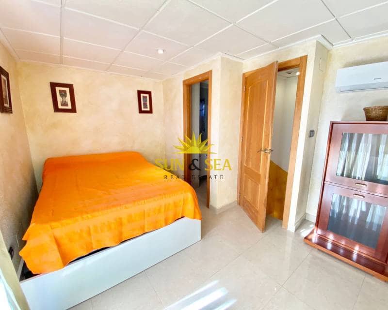 3 soverom Penthouse til leie i Guardamar del Segura - € 950 (Ref: 8489526)