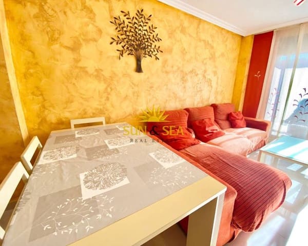 3 soveværelse Penthouse til leje i Los Secanos, Guardamar del Segura - € 950 (Ref: 8489526)