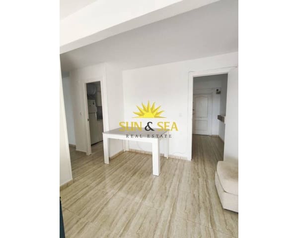 3 makuuhuone Huoneisto myytävänä paikassa Las Piscinas Naturales, Torrevieja mukana 
autotalli - 245 000 € (Ref: 8490422)