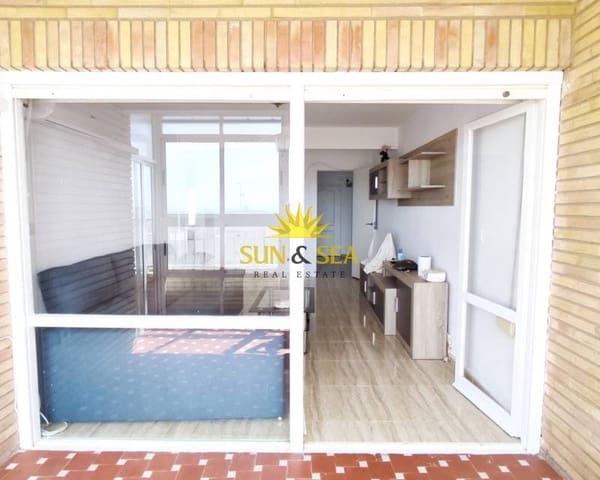 3 makuuhuone Huoneisto myytävänä paikassa Las Piscinas Naturales, Torrevieja mukana 
autotalli - 245 000 € (Ref: 8490422)