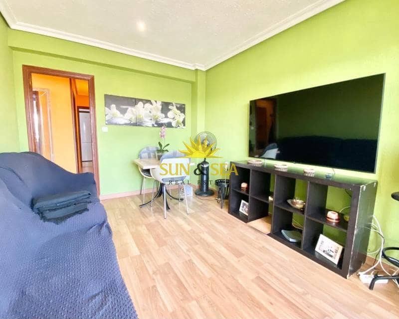 2 quarto Apartamento para arrendar em Torrevieja - 600 € (Ref: 8490426)