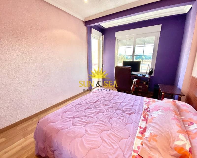 2 quarto Apartamento para arrendar em Torrevieja - 600 € (Ref: 8490426)