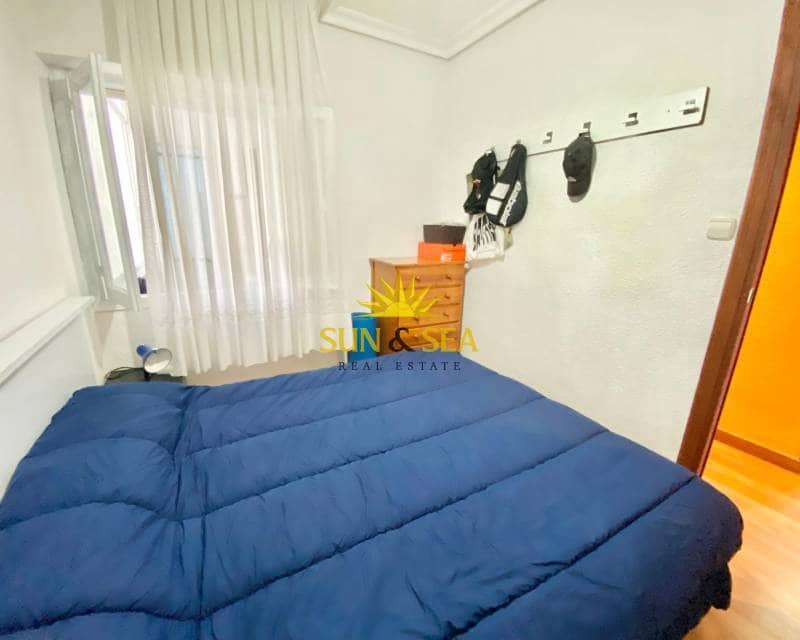 2 quarto Apartamento para arrendar em Torrevieja - 600 € (Ref: 8490426)