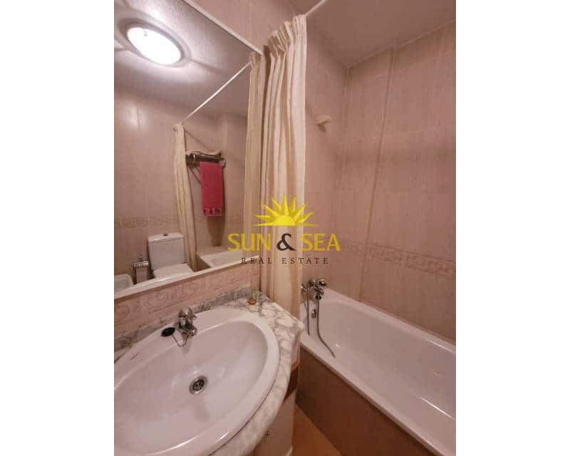 2 bedroom Townhouse for rent in Santa Pola with pool - € 750 (Ref: 8492948)