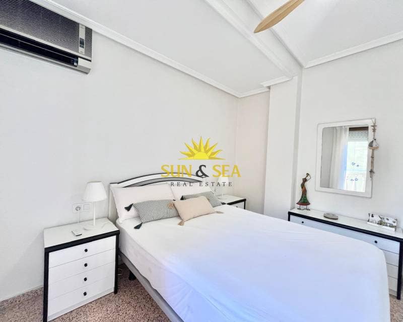 3 quarto Apartamento para arrendar em Santa Pola com garagem - 600 € (Ref: 8494437)