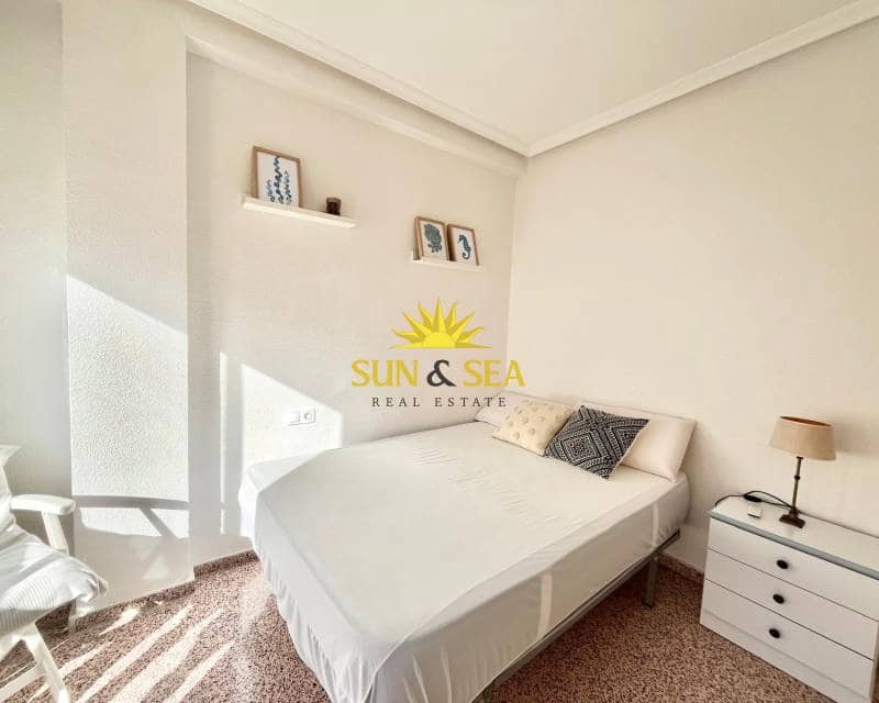 3 quarto Apartamento para arrendar em Santa Pola com garagem - 600 € (Ref: 8494437)