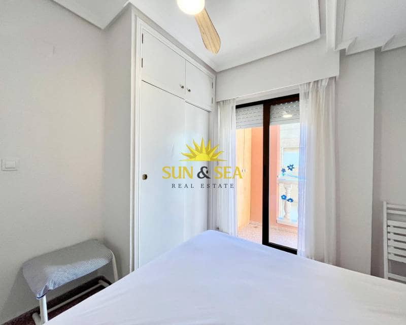 3 quarto Apartamento para arrendar em Santa Pola com garagem - 600 € (Ref: 8494437)