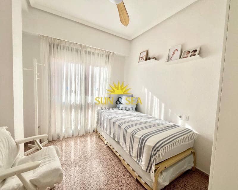 3 quarto Apartamento para arrendar em Santa Pola com garagem - 600 € (Ref: 8494437)