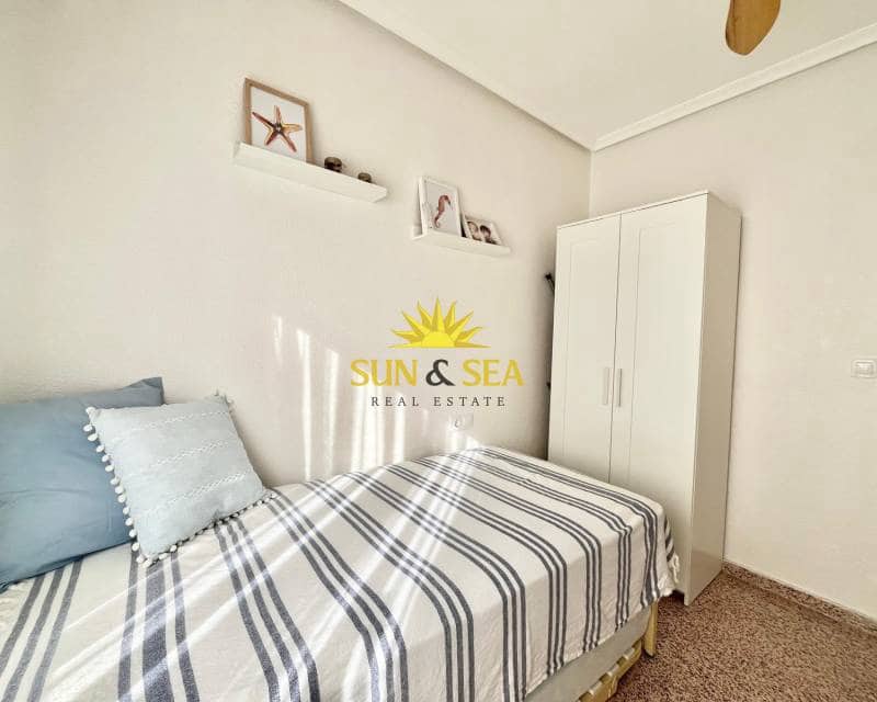 3 quarto Apartamento para arrendar em Santa Pola com garagem - 600 € (Ref: 8494437)