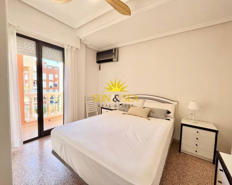 3 quarto Apartamento para arrendar em Santa Pola com garagem - 600 € (Ref: 8494437)