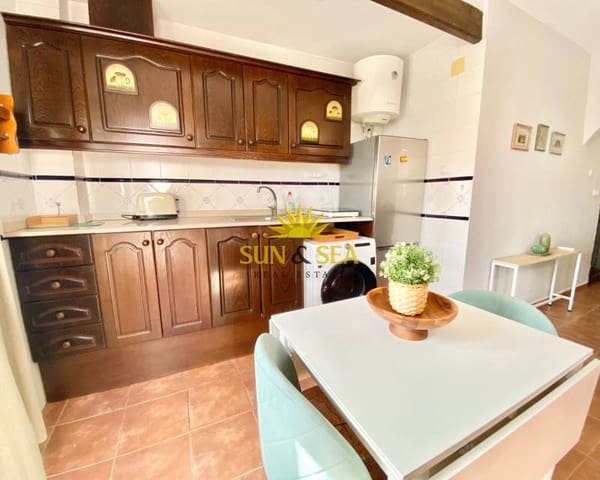 1 soveværelse Lejlighed til leje i Torre del Moro, Torrevieja med swimmingpool - € 650 (Ref: 8494470)