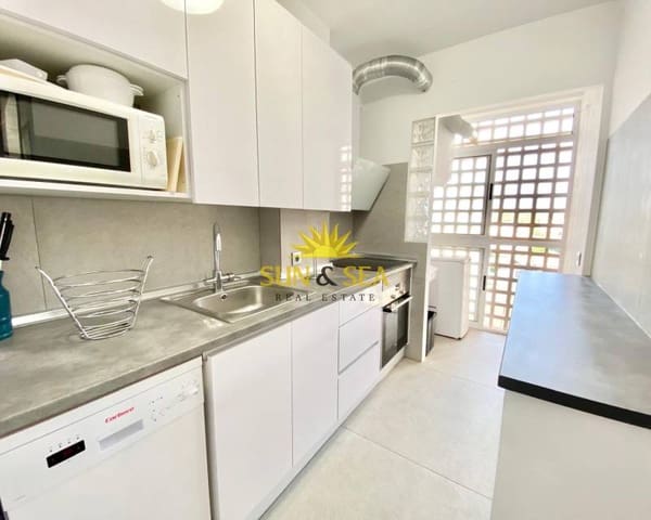 2 soveværelse Lejlighed til leje i Dehesa de Campoamor, Orihuela med garage - € 900 (Ref: 8499238)