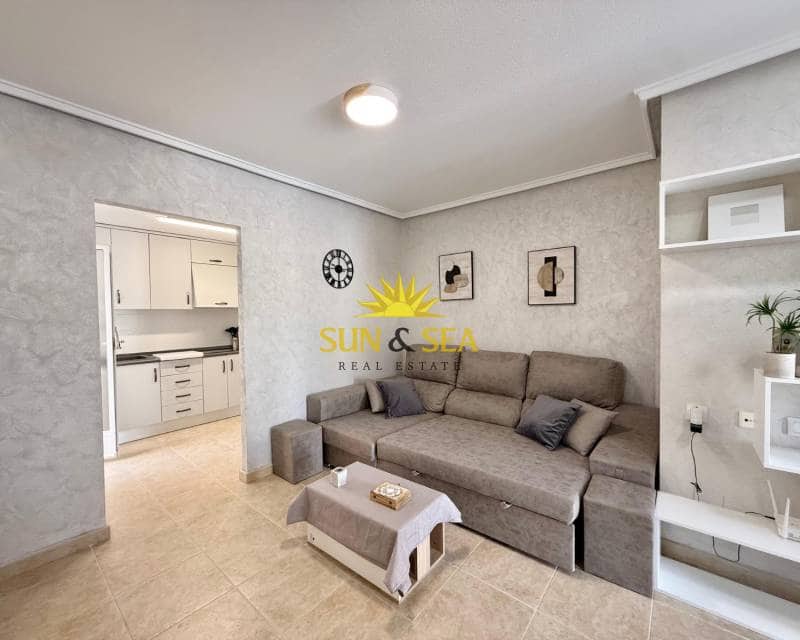 2 bedroom Villa for rent in Torrevieja with pool garage - € 850 (Ref: 8500607)