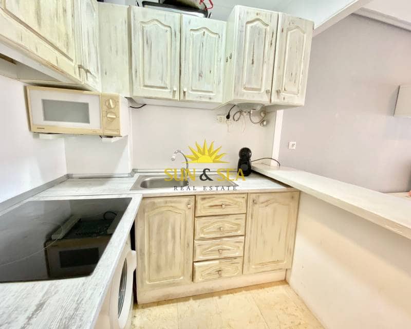 1 Zimmer Studio zu vermieten in Torrevieja - 650 € (Ref: 8501263)