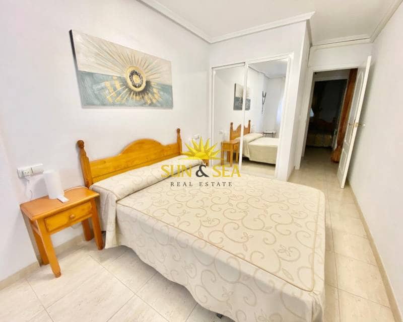 2 sovrum Lägenhet att hyra i Guardamar del Segura med pool garage - 800 € (Ref: 8501264)