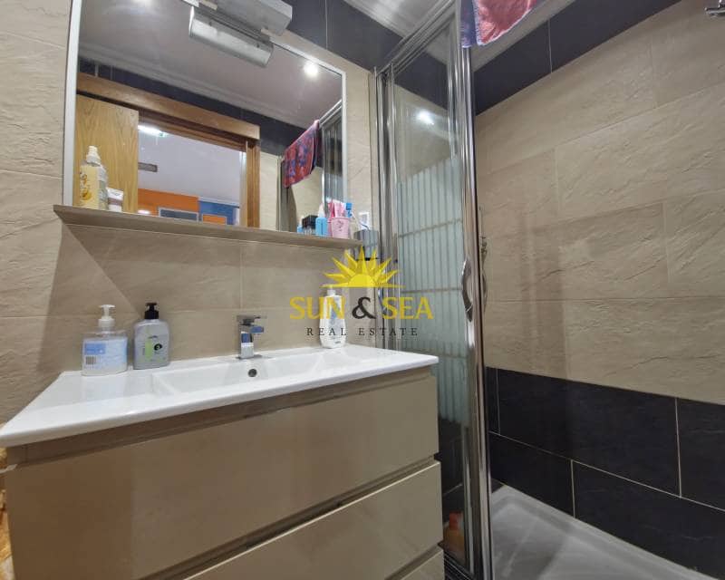 1 quarto Casa em Banda para arrendar em Torrevieja com piscina garagem - 625 € (Ref: 8511214)