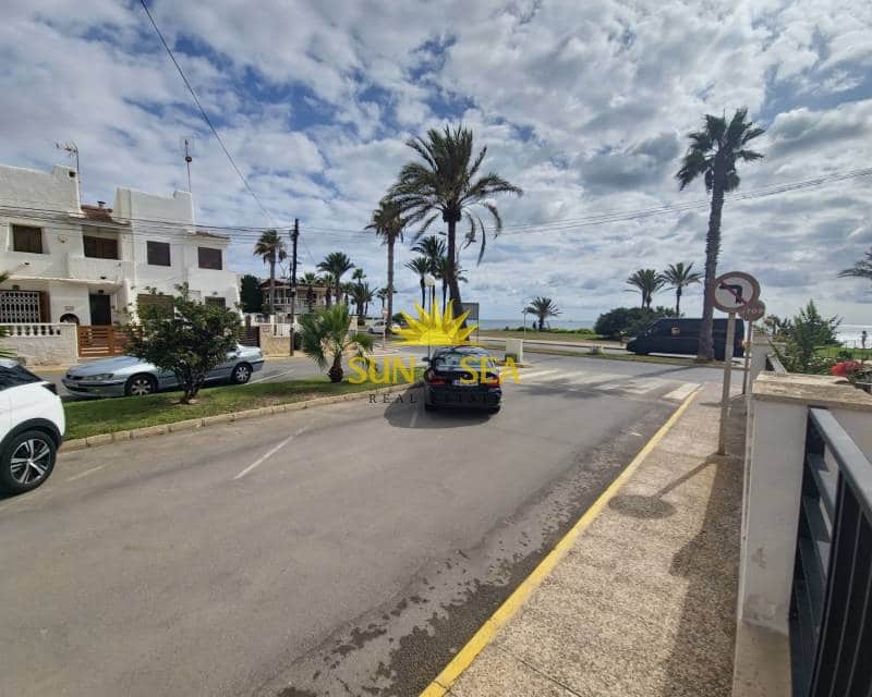 1 quarto Casa em Banda para arrendar em Torrevieja com piscina garagem - 625 € (Ref: 8511214)