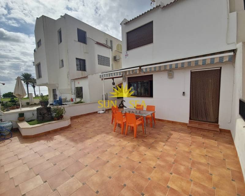 1 quarto Casa em Banda para arrendar em Torrevieja com piscina garagem - 625 € (Ref: 8511214)
