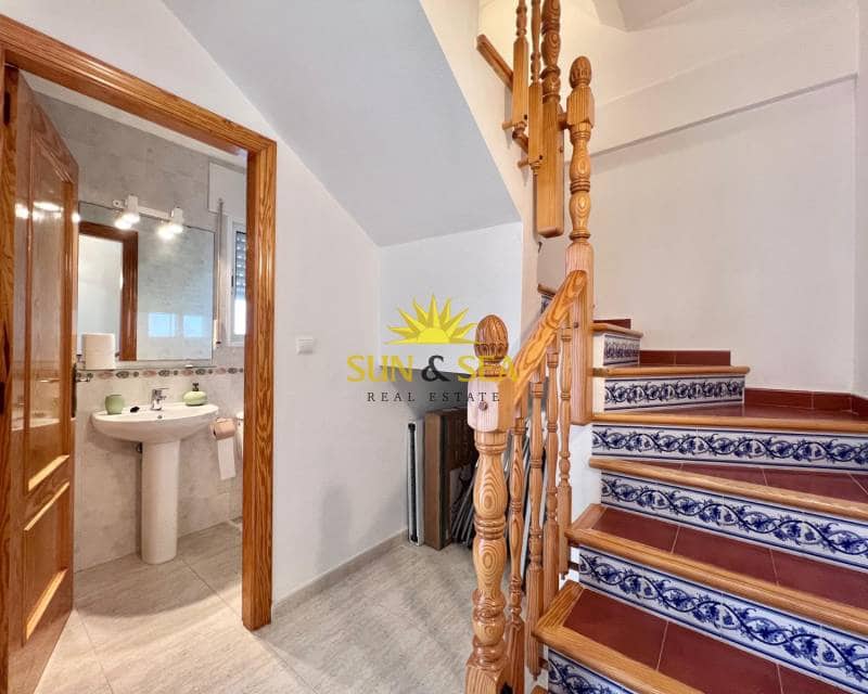 4 quarto Apartamento para arrendar em Dehesa de Campoamor - 1 000 € (Ref: 8512414)