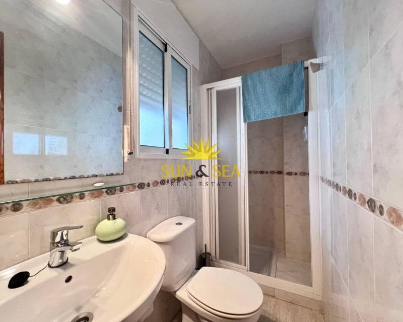 4 quarto Apartamento para arrendar em Dehesa de Campoamor - 1 000 € (Ref: 8512414)
