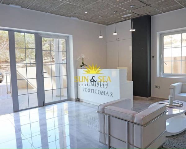 1 bedroom Commercial for rent in El Moncayo, Guardamar del Segura - € 1,600 (Ref: 8521076)