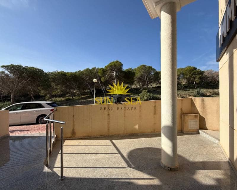 1 soveværelse Erhverv til leje i Guardamar del Segura - € 1.400 (Ref: 8521076)