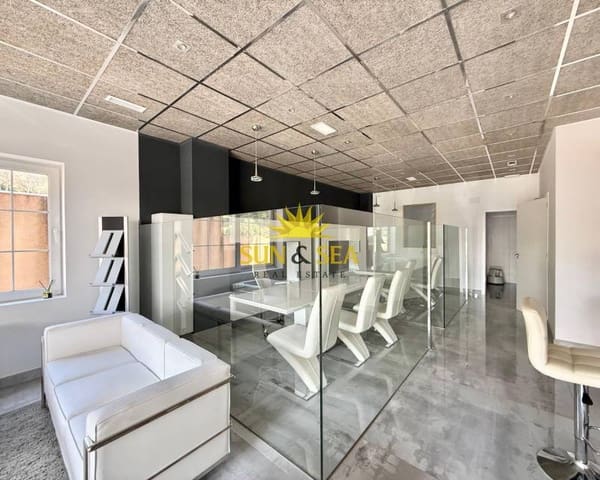 1 camera da letto Commerciale da affittare in El Moncayo, Guardamar del Segura - 1.400 € (Rif: 8521076)