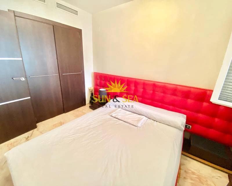 Apartamento de 2 habitaciones en Santa Pola en alquiler con piscina garaje - 650 € (Ref: 8528547)