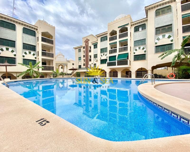 Apartamento de 2 habitaciones en Santa Pola en alquiler con piscina garaje - 650 € (Ref: 8528547)