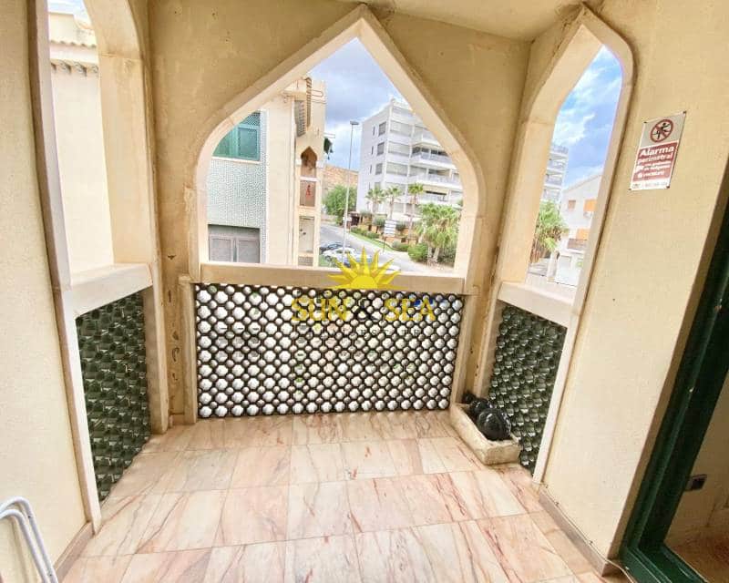 Apartamento de 2 habitaciones en Santa Pola en alquiler con piscina garaje - 650 € (Ref: 8528547)