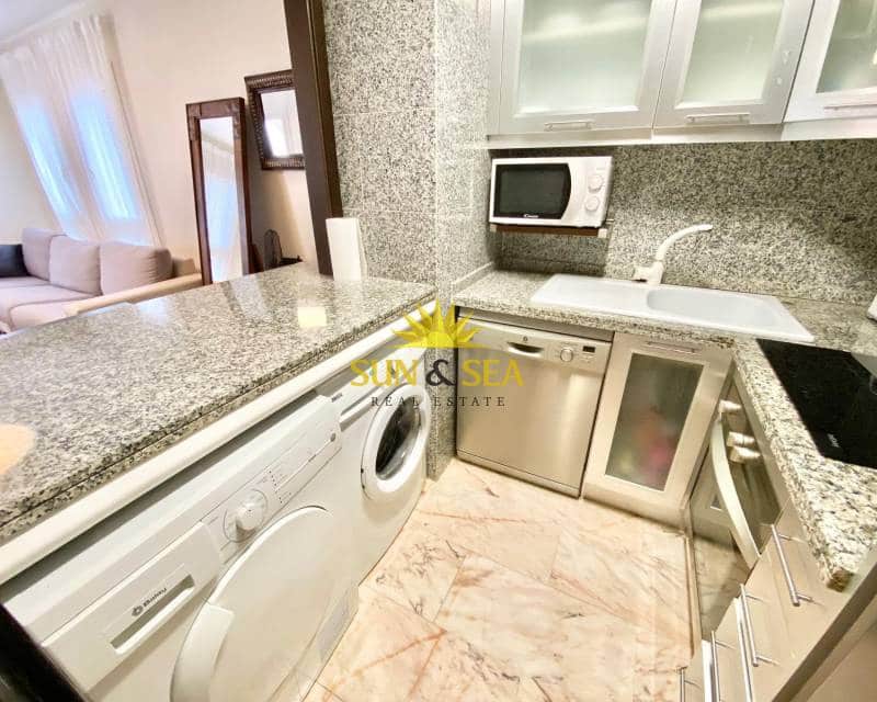 Apartamento de 2 habitaciones en Santa Pola en alquiler con piscina garaje - 650 € (Ref: 8528547)