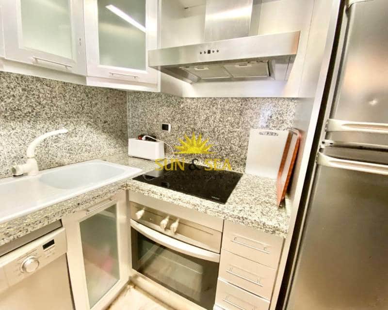 Apartamento de 2 habitaciones en Santa Pola en alquiler con piscina garaje - 650 € (Ref: 8528547)