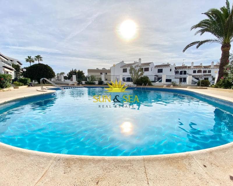 2 slaapkamer Villa te huur in Cabo Roig met zwembad garage - € 1.100 (Ref: 8543954)