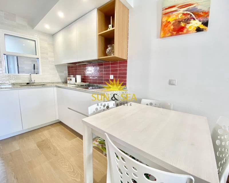 2 slaapkamer Villa te huur in Cabo Roig met zwembad garage - € 1.100 (Ref: 8543954)