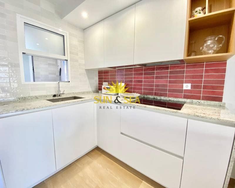 2 slaapkamer Villa te huur in Cabo Roig met zwembad garage - € 1.100 (Ref: 8543954)