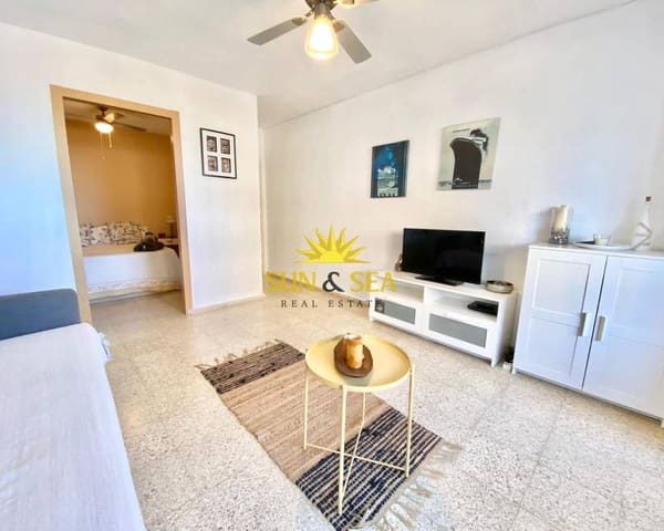 1 slaapkamer Appartement te huur in Los Europeos, Torrevieja met garage - € 650 (Ref: 8548624)
