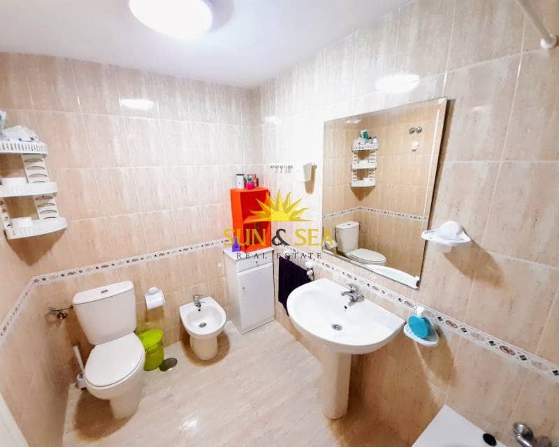 2 bedroom Apartment for rent in La Manga del Mar Menor with pool garage - € 600 (Ref: 8560322)