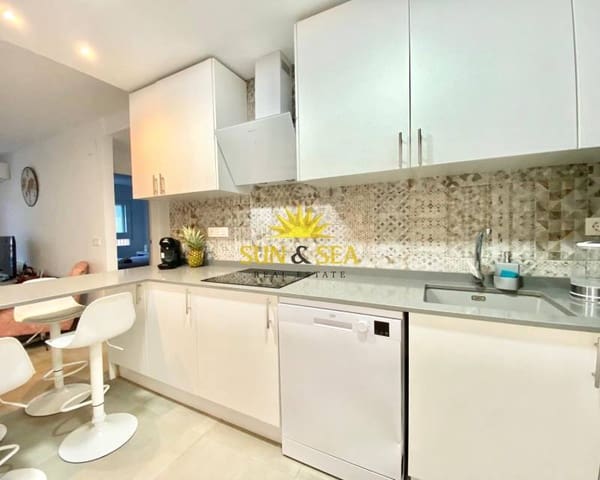 Appartement de 3 chambres à louer à Playa del Cura, Torrevieja - 1 500 € (Ref: 8562503)