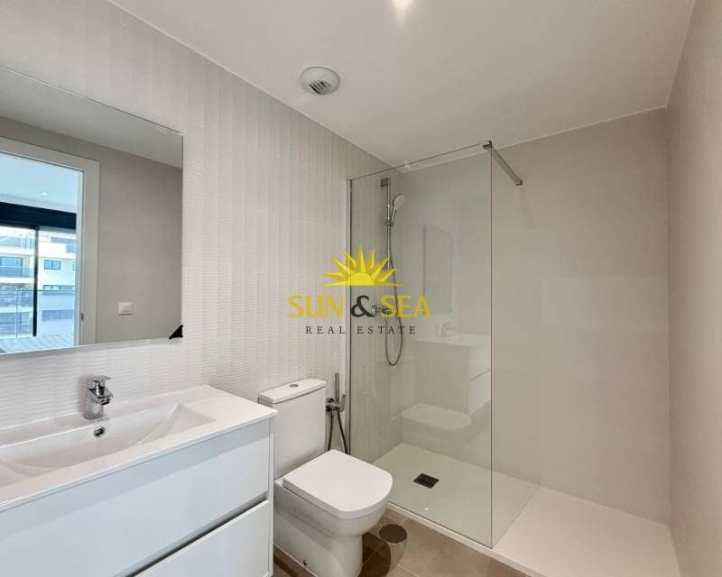 3 camera da letto Appartamento da affittare in Campoamor con piscina garage - 2.000 € (Rif: 8579133)