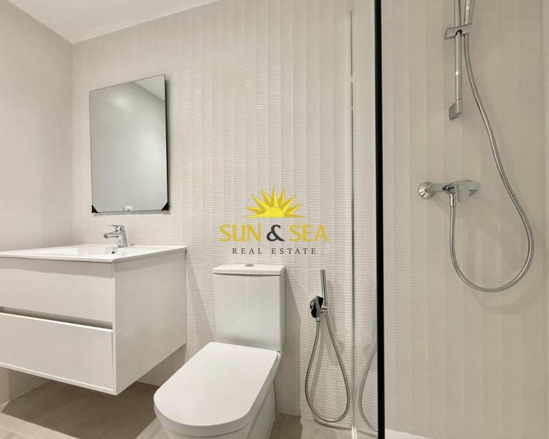 3 camera da letto Appartamento da affittare in Campoamor con piscina garage - 2.000 € (Rif: 8579133)