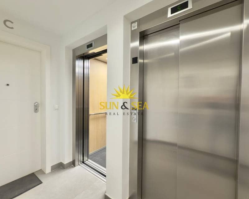 3 camera da letto Appartamento da affittare in Campoamor con piscina garage - 2.000 € (Rif: 8579133)