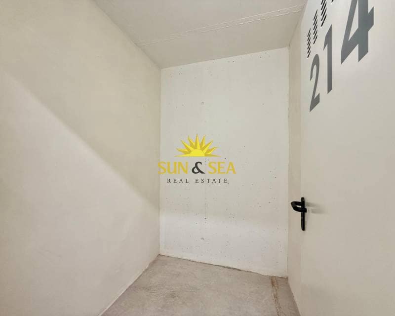 3 camera da letto Appartamento da affittare in Campoamor con piscina garage - 2.000 € (Rif: 8579133)