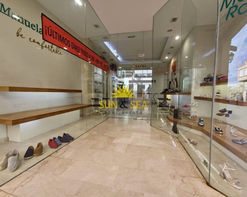 1 slaapkamer Commercieel te huur in Guardamar del Segura - € 1.300 (Ref: 8580962)