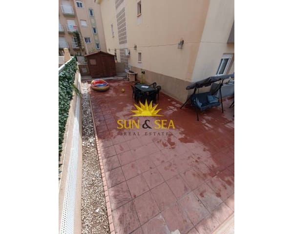 Appartement de 2 chambres à louer à La Manga del Mar Menor avec piscine garage - 800 € (Ref: 8594509)