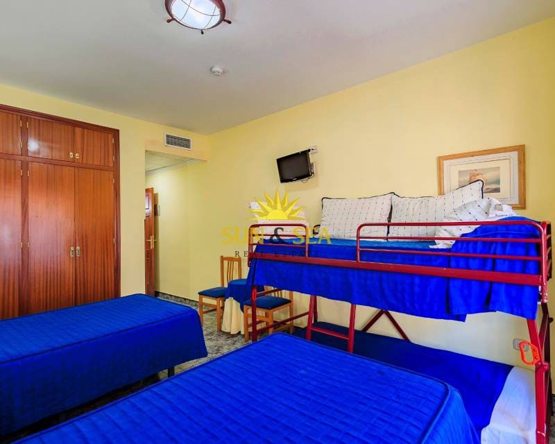 16 soveværelse Erhverv til salg i Santiago de la Ribera - € 1.250.000 (Ref: 8596773)